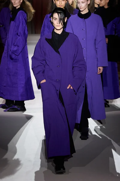 Look 45